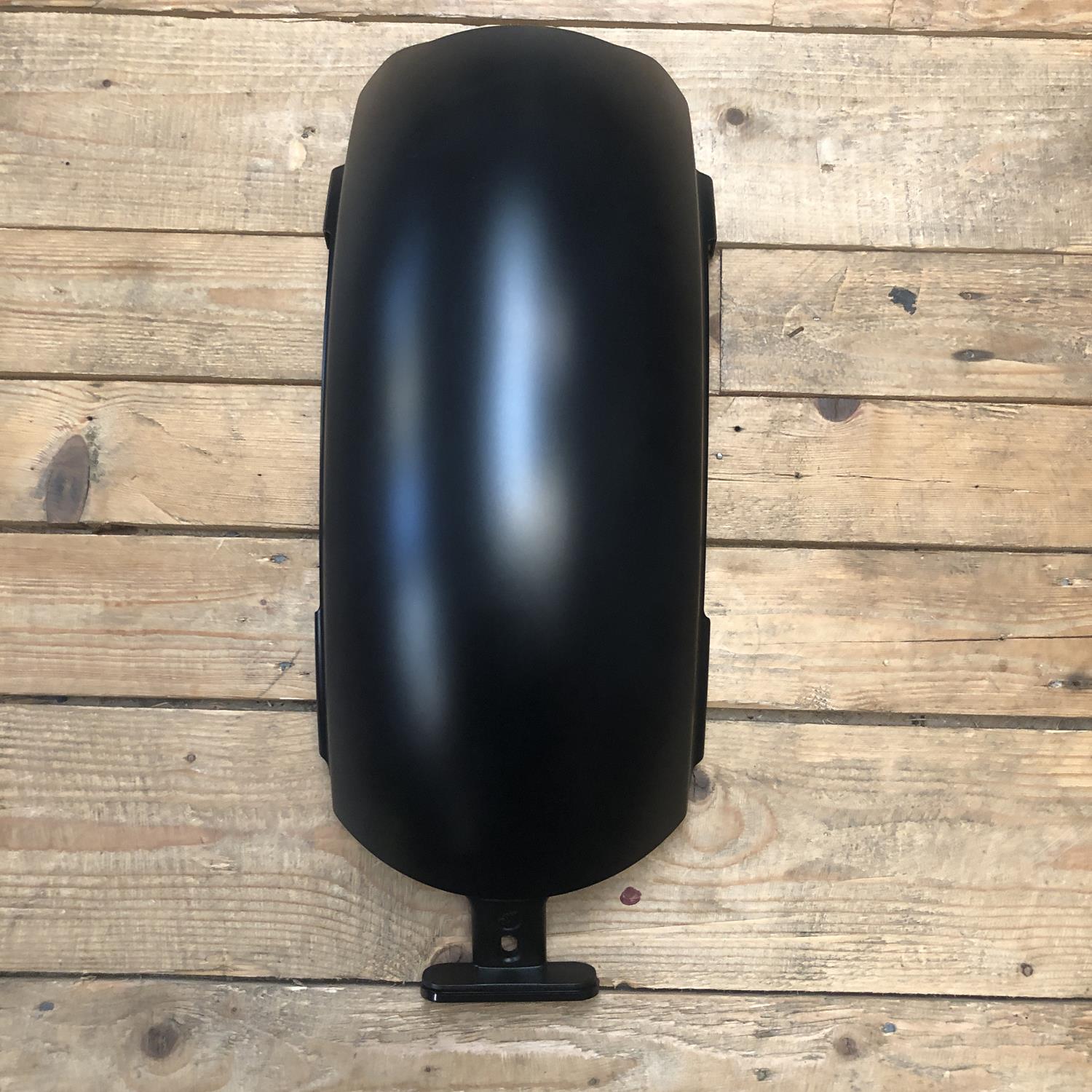 Indian Scout Bobber / Rogue rear fender / mudguard in Thunder Black Smoke